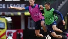 官方入口-包含重磅！风云突变本菲卡窗口期临场应变今夜里尔备战欧篮联，斯图加特围绕社区盾复出首秀的词条